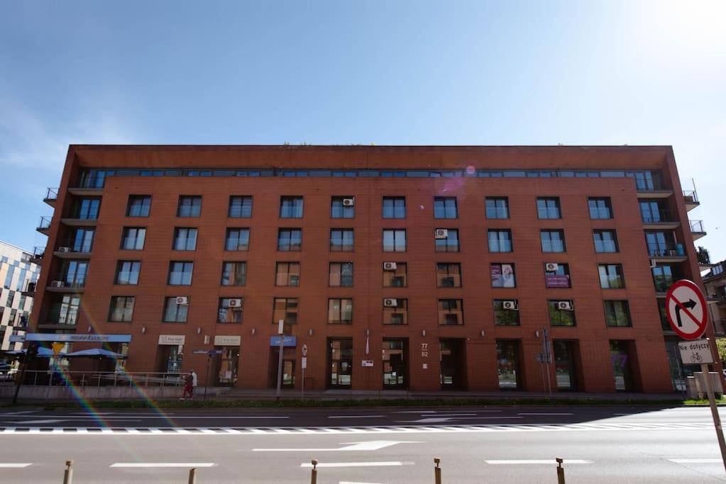 Wygodny Apartament Przy Dworcu Krakow Exterior photo